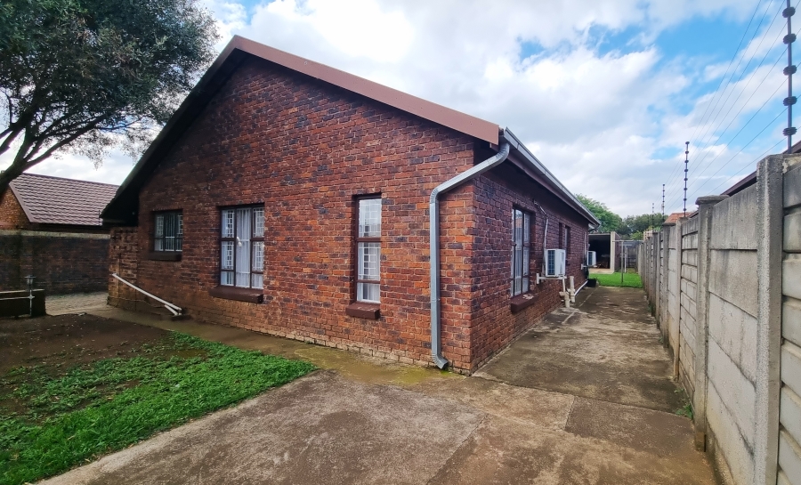 3 Bedroom Property for Sale in Koster North West